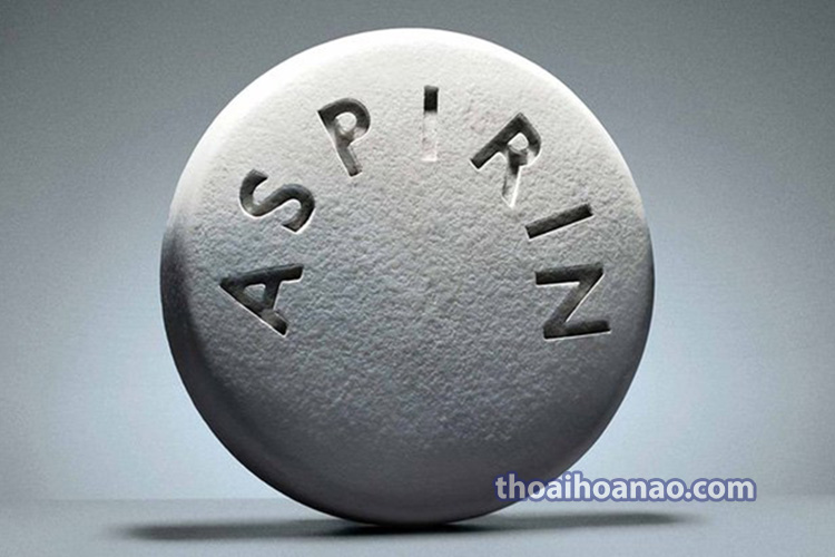 Sử dụng thuốc 1 Aspirin là thuốc điều trị cắt cơn có tác dụng giảm đau mạnh