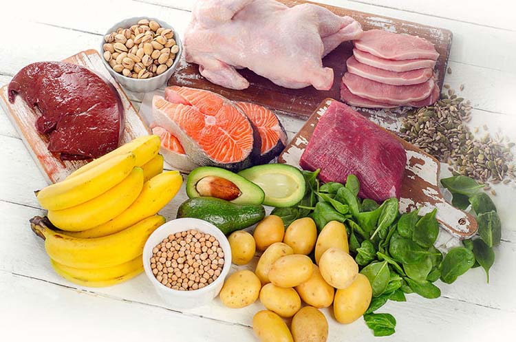 6.1 Chế độ ăn uống 2 Vitamin B6 giúp thúc đẩy tạo máu, tăng tuần hoàn máu từ đó đảm bảo đủ nhu cầu oxy cho tế bào thần kinh.