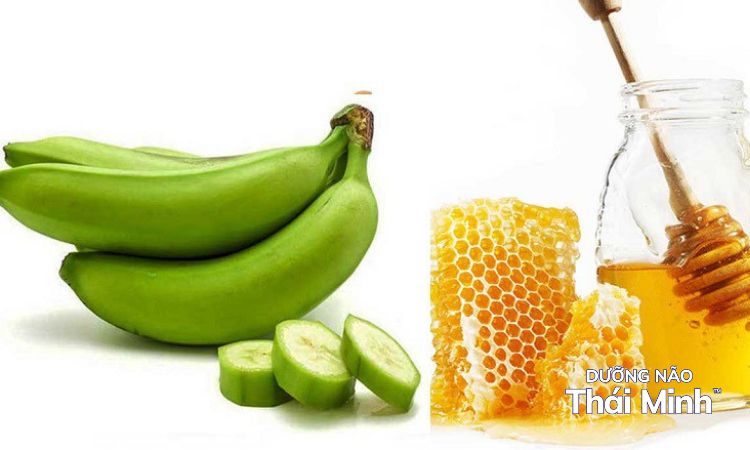Chữa mất ngủ bằng chuối xanh cùng mật ong 1 Chữa mất ngủ bằng chuối xanh cùng mật ong 1